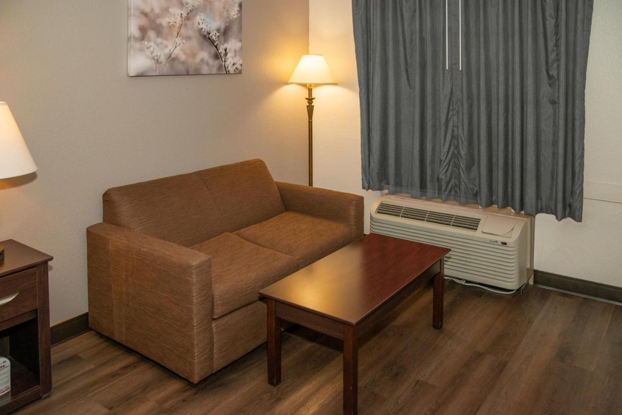 Red Roof Inn Tallahassee East Dış mekan fotoğraf